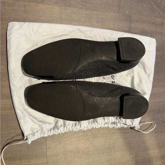 Stuart Weitzman Flats Buckle Slip-On - Picture 4 of 6